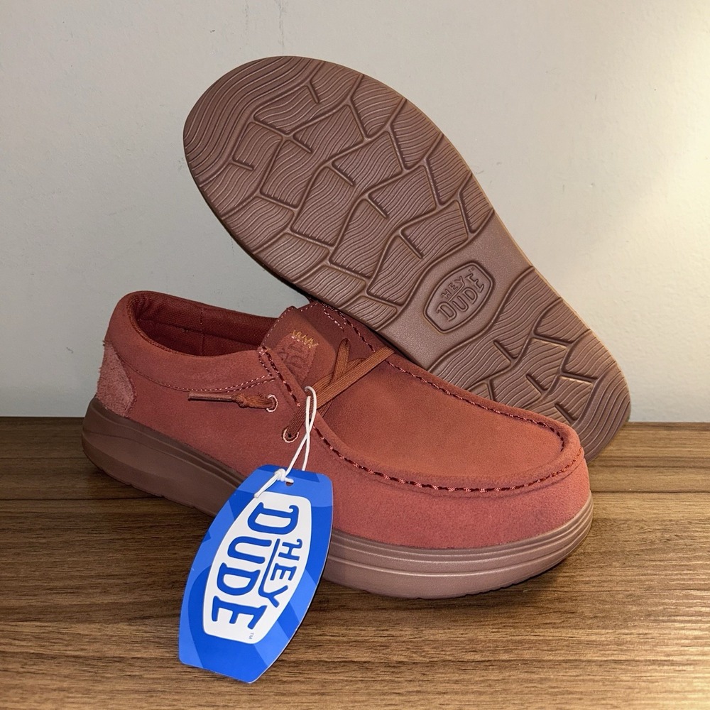 Hey Dude Wally Comf Suede Slip On Mens Size 8 Loafers Shoes Comfort Red New